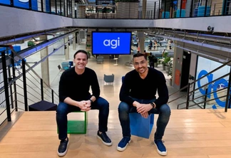 fundador, e Glauber Correa, novo CEO do Agi (Divulgação)