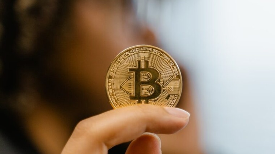 Criptoativos, bitcoin, moedas digitais. Foto: Tima Miroshnichenko/ Pexels